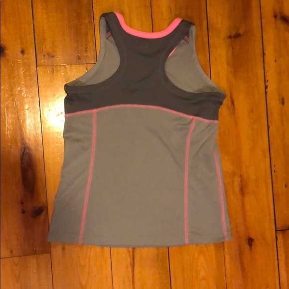 Champion Razorback - Picture 2 of 4